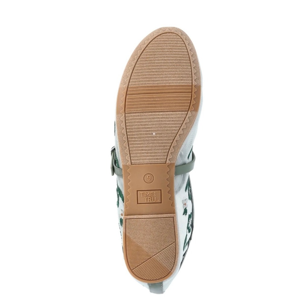 Floral Mesh Mary Jane's - Picture 5 of 5